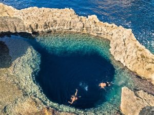 Diving in Gozo-Blue Hole